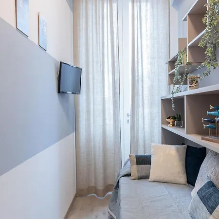 דירה Modern By The In *